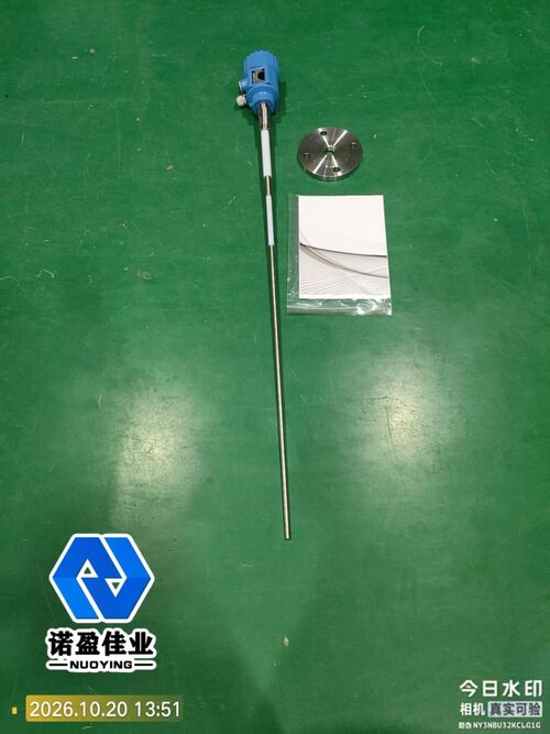 Capacitieve niveauschakelaar met externe montage — 100 V&A